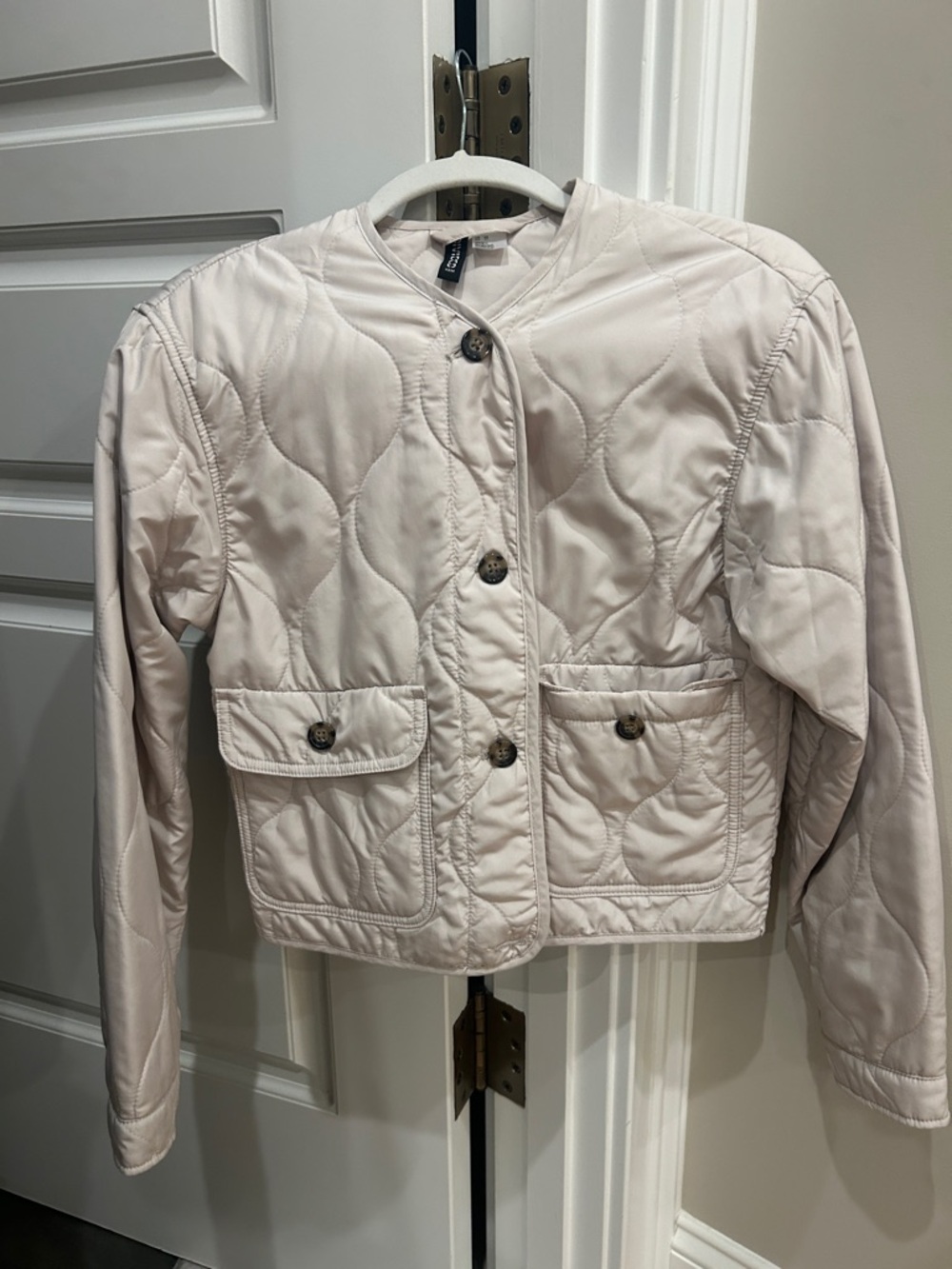 H&M Thin Quilted Women's Jacket - Casual Button-Front